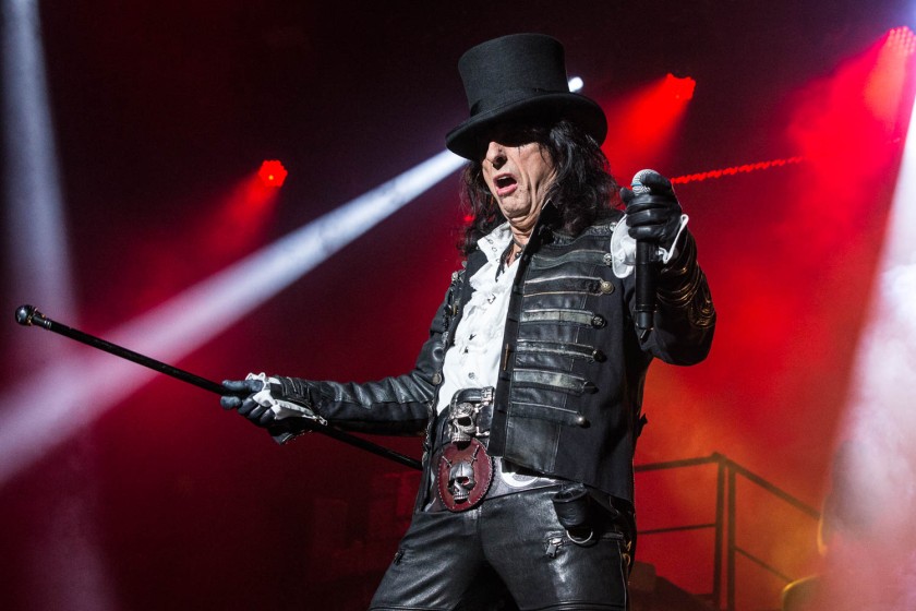 Alice Cooper performing at Starlight Theatre in Kansas City, Missouri on July 26, 2019.